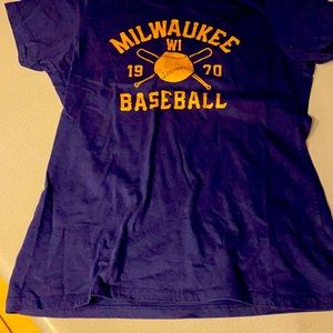 Milwaukee Brewers shirt